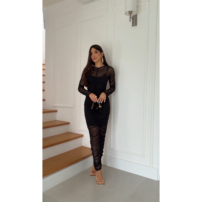 Vestido Longo em Tule drapeado