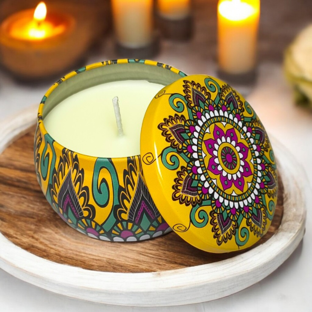 Vela Perfumada Suave em Latinha Decorada